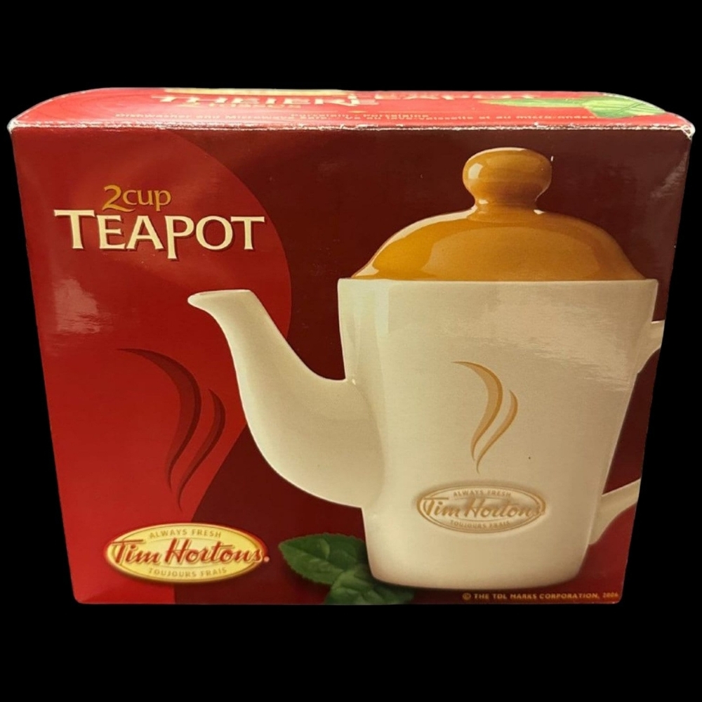 Vintage 2006 TIM HORTONS Classic White and Gold 2-Cup Teapot